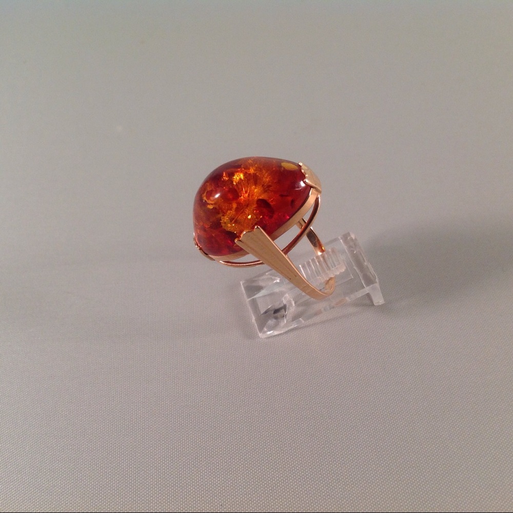 Vintage Russian rose gold Amber ring